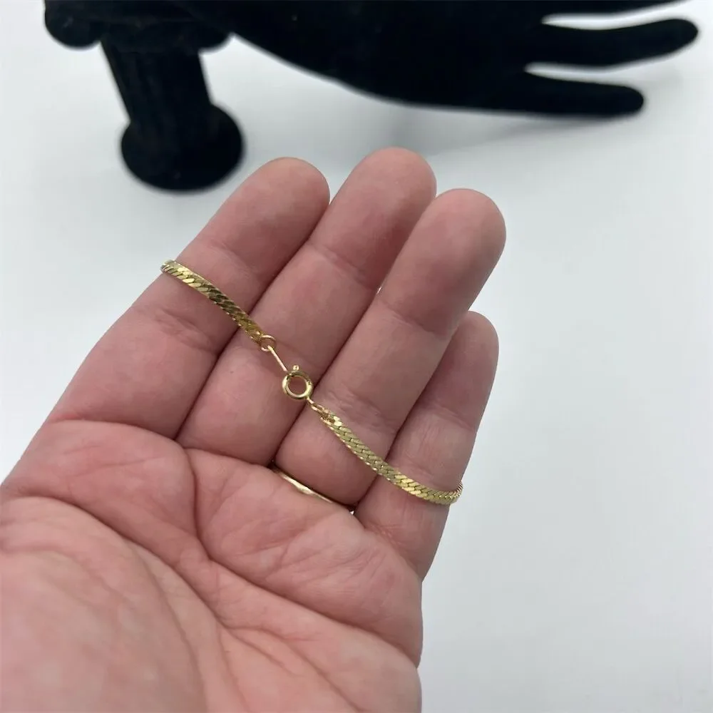 Vintage Gold Tone Flat Herringbone Chain Bracelet - Picture 3 of 3